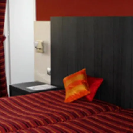 Julia Hotel