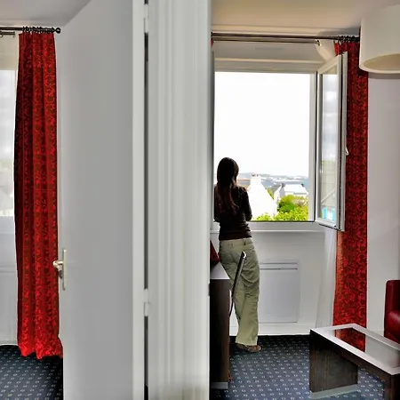 Julia Hotel 2*
